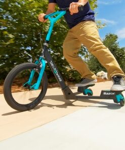 Razor DeltaWing Scooter Black/Mint Green, One Size 23 81QH grXPS