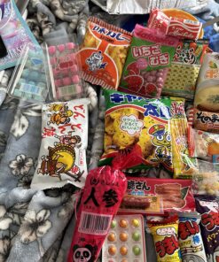 Assorted Japanese Junk Food Snack "Dagashi" Economical 34 Packs of 27 Types Assorted 34 Piece Set 43 81QR7 2mKdL