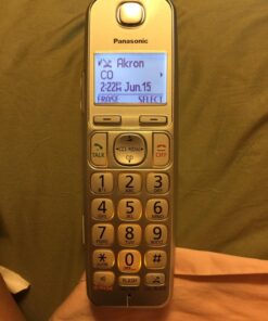 Panasonic Link2Cell Bluetooth Cordless DECT 6.0 Expandable Phone System with Answering Machine and Enhanced Noise Reduction - 5 Handsets - KX-TGE475S (Silver) Five Handsets - KX-TGE475S 39 81QRdUGRlL