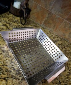 Grillaholics Grill Basket for Outdoor Grill - Durable Premium Stainless Steel Vegetable Grill Basket - XL Family Size BBQ Grill Basket - Perfect Grilling Accessories for Veggies, Fish, Shrimp & Kebabs 33 81QY2GMYjCL