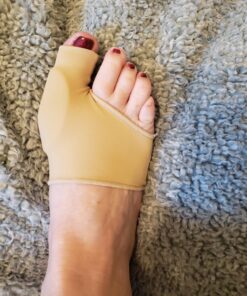 Bunion Corrector for Women & Men - Bunion Pads Relief Orthopedic Sock Cushion Sleeve Splint Gel Protector Support Brace w/ Non-Slip Grip - Bunion Remover Toe Guard - Fix Hallux Valgus Med. 2 Pcs Medium (2 Count) 36 81QbL5O3Q5L