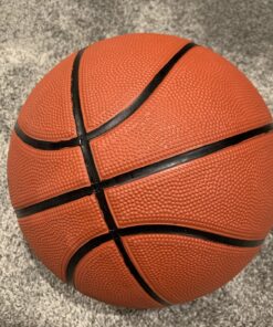 AND1 Fantom Rubber Basketball: Official Regulation Size 7 (29.5 inches) Rubber Basketball - Deep Channel Construction Streetball, Made for Indoor Outdoor Basketball Games Orange 16 81QbTYmJO7L