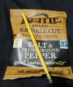 Kettle Brand Potato Chips, Variety Pack, 30 Ct Snack Bags, 1.5 Oz Each Variety Pack 1 1.5 Ounce (Pack of 30) 48 81R6mdMNK4L