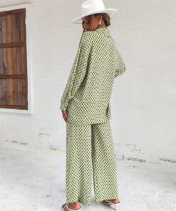 Alternative view of Floerns Women's 2 Piece Outfits Slit Hem Longline Blouse and Wide Leg Pants Set Large Green Argyle