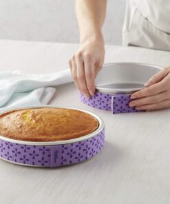 Wilton Bake-Even Cake Pan Strips - Use Cake Strips on Baking Pans for Evenly Baked Cakes, 6-Piece Set, (2) 35 x 1.5-Inch, (2) 25 x 1.5-Inch and (2) 10 x 1.5-Inch 6-Pc. 26 81R6uZUdlL