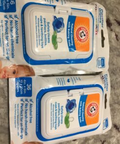 Munchkin® Arm & Hammer Pacifier Wipes - Safely Cleans Baby and Toddler Essentials, 1 Pack, 36 Wipes 36 Count (Pack of 1) 37 81R6xCJ9h2L