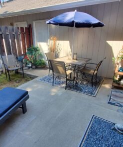 ONIVA - a Picnic Time Brand Outdoor Canopy Sunshade Beach Umbrella 5.5' - Small Patio Umbrella - Beach Chair Umbrella, (Navy Blue),822-00-138-000-0 Navy Blue 36 81RXcalPMpL