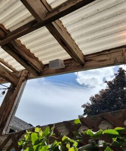 Pyle 3-Way Weatherproof Outdoor Speaker Set - 3.5 Inch 200W Pair of Marine Grade Mount Speakers - in a Heavy Duty ABS Enclosure Grill - Home, Boat, Poolside, Patio, Indoor Outdoor Use -PLMR24 (White) Standard Packaging 38 81Rp3wlltL