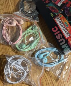 Earbuds Wired with Microphone Pack of 5, Noise Isolating Wired Earbuds, Earphones with Powerful Heavy Bass Stereo, Compatible with Any Devices with 3.5mm Interface 30 81RyqpDSsL