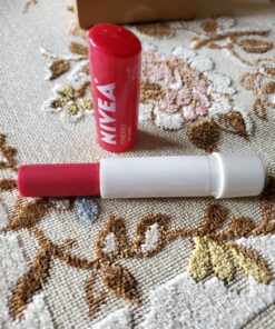 NIVEA Cherry Lip Care - Tinted Lip Balm for Beautiful, Soft Lips - Pack of 4 37 81SbZgBf7L