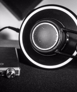 AKG Pro Audio K702 Over-Ear, Open-Back, Flat-Wire, Reference Studio Headphones,Black 35 81SoLwm4vgL