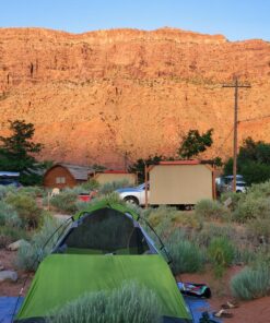 Coleman Sundome Camping Tent, 2/3/4/6 Person Dome Tent with Snag-Free Poles for Easy Setup in Under 10 Mins, Included Rainfly Blocks Wind & Rain, Tent for Camping, Festivals, Backyard, Sleepovers Palm Green 3 Person 45 81TAz1QkvBL 1