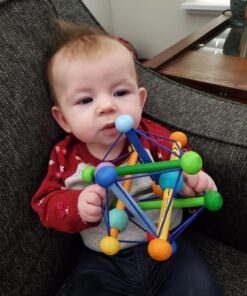 Manhattan Toy Skwish Color Burst Rattle and Teether Grasping Activity Toy 30 81TSdoZt3L