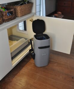 Litter Genie Plus Pail (Silver) | Cat Litter Box Waste Disposal System for Odor Control | Includes 1 Square Refill Bag 39 81TXM8NTxpL