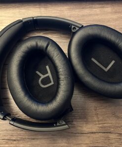 Bose QuietComfort 45 Wireless Bluetooth Noise Cancelling Headphones, Over-Ear Headphones with Microphone, Personalized Noise Cancellation and Sound, Triple Black 28 81UDA65RYL