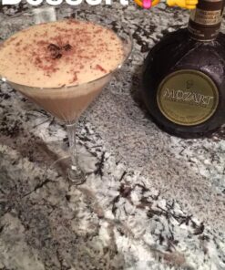 Mikasa Cheers Martini Glass, 10-Ounce, Set of 4 4 Count (Pack of 1) 36 81UJnJirjtL