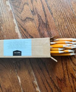 Amazon Basics Woodcased #2 Pencils, Pre-sharpened, HB Lead, Box of 30 30 Count (Pack of 1) 30 81UVwDpYTL