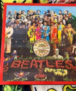 Sgt. Pepper's Lonely Hearts Club Band Super Deluxe Audio CD, Box set, May 26, 2017 22 81UWzmexnTL