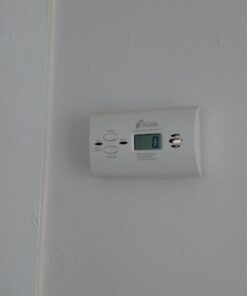 Kidde Carbon Monoxide Detector, AA Battery Powered CO Alarm with LEDs, Test-Reset Button, Low Battery Indicator, Portable KN-COPP-B-LPM 63 81UalPnTA L