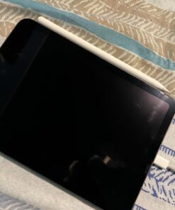 Apple Pencil (2nd Generation): Pixel-Perfect Precision and Industry-Leading Low Latency, Perfect for Note-Taking, Drawing, and Signing documents. Attaches, Charges, and Pairs magnetically. Pencil (2nd generation) 32 81UiiT1cyL