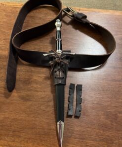 Armory Replicas – Genuine Leather Dagger Holster – Medieval Inspired Adjustable Small Weapon Sword Frog Artisan Brown 17 81UlOaBJN4L