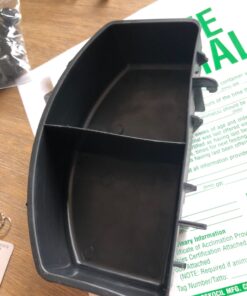 Petmate Sky Kennel Pet Carrier, 28 Inch, Made in USA 24.3"L x 18.3"W x 19.5"H 60 81VKG35fJ0L