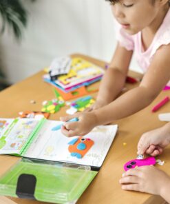 Melissa & Doug On the Go Felt Friends Craft Activity Set With 188 Felt Stickers - Arts And Crafts, Stocking Stuffers, Travel Activities For Kids Ages 4+ 22 81Vt6xFPXZL