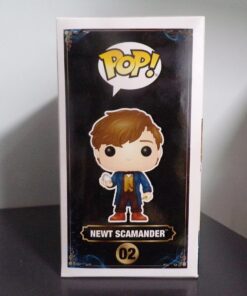 Funko POP Movies: Fantastic Beasts - Newt w/Egg Action Figure 20 81VyeAgIKmL