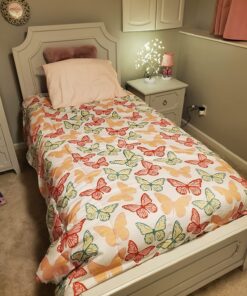 Amazon Basics Kid's Easy Care Microfiber Bed-in-a-Bag 5-Piece Bedding Set, Twin, Butterfly Friends 15 81WJKjLdxEL