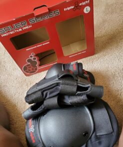 Triple Eight Saver Series Pad Set with Kneesavers, Elbowsavers and Wristsavers Black Large 31 81WKnOLjOWL