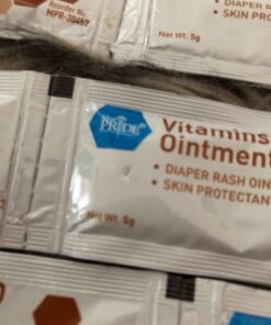 Medpride Vitamin A & D Skin Protectant Ointment| for Body Chaffing, Diaper Rash, Cuts, Dry-Cracked Hands/Feet/Face| 5g Packets, 144-Packets| Lanolin & Petrolatum Formula| for Men, Women & Baby Skin 0.17 Ounce (Pack of 144) 15 81WT7RaUsbL