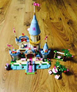 LEGO Disney Princess 41055 Cinderella's Romantic Castle 26 81WWSP3ziL