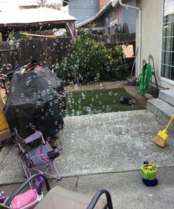 Froggy's Fog High Color Bubble Juice, Strong, Long-Lasting Bubble Solution Creates Iridescent Bubbles for Bubble Machines, Bubblers, Bubble Toys and Bubble Wands, 1 Gallon 25 81XBduWtULL