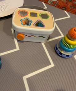 Amazon Basics Wooden Shape Sorter and Rainbow Stacker, Classic Sorting Toy for Babies, Toddlers, Children Age 12+ Months, Multicolor 54 81XX54mIYL