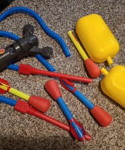 Stomp Rocket Original Dueling Rocket Launcher for Kids, 4 Rockets - Fun Backyard & Outdoor Kids Toys Gifts for Boys & Girls - Toy Foam Blaster Set Soars 200ft - Multi-Player Launcher Stand Dueling Launcher + 4 Rockets 25 81Xj0tI rwL