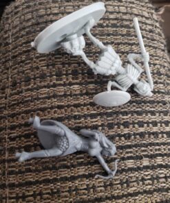 Monster Fantasy Creature Mini Action Figure Playset - 98pcs Toy Miniatures with 14 Unique Designs - Dragons,Wizards,Orcs, & More- XL 1/32 Scale Compatible with Dungeons and Dragons and other RPG Games 81 81XpdZ3YWVL 1