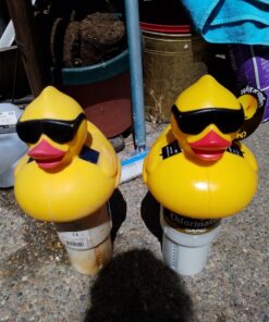 GAME 8002 Solar Light-Up Derby Pool 3”-Tablet Chlorine Dispenser LED Light Sensor Expandable Basket Adjustable Flow Rate Duck, Tiki, Globe, Pineapple, and Volcano, Older Version 49 81XqttNmXKL