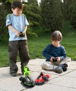 Click N' Play Set of 2 Remote Control Bumper Cars, Stunt RC Battle Cars with Drivers, Toy Game for Boys & Girls Ages 6+, Black Red 9 81YDuq0YNbL