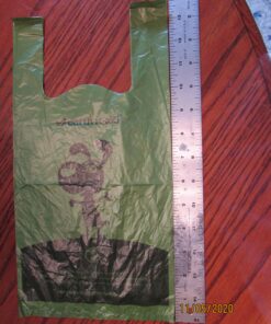 Earth Rated Dog Poop Bags with Handles, New Look, Easy Tie and Guaranteed Leakproof, Lavender Scented, 120 Handle Bags 120 Count (Pack of 1) Lavender-Scented 46 81YTfbgXh7L