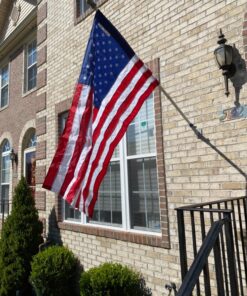 Annin Flagmakers Model 21850 American Flag All-Weather Nylon SolarGuard NYL-Glo, 2.5 x 4 Feet, Red,White 37 81YenicP1KL