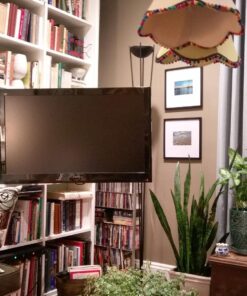 VideoSecu MW380B5 Full Motion Articulating TV Wall Mount Bracket for Most 37"-70" LED LCD UHD Plasma HDTV Up to 125 lbs with 684x400 600x400 400x400 150x100mm, Dual Arm Pulls Out Up to 14" AW9 78 81Yj NBrDxL