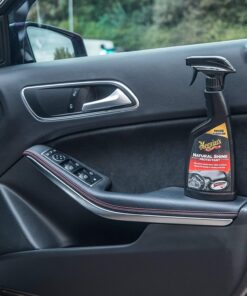 Meguiar's Natural Shine Protectant Spray - Car Interior Protectant for a Clean and Natural Shine - Cleans, Shines and Protects Interior Rubber, Plastic and Vinyl - Superior UV Protection, 16 Oz 25 81Yqa6q7AQL