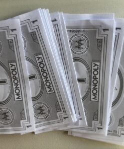 Hasbro Gaming Monopoly Junior Board Game for Kids Ages 5 and Up, 2-4 Players, Family Games 44 81YwrqdnEvL