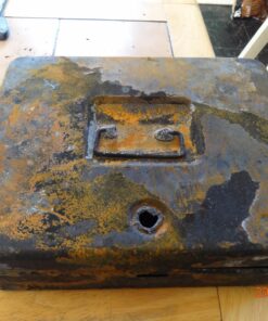 MMF Industries STEELMASTER Tiered Tray Cash Box | 11.81” W x 3.18” H x 9.43” D | 10 Compartments | Tiered Tray Design | Recessed Handle | Secure Cam Lock | Steel Construction 11.8"L x 9.5"W x 3.2"H 28 81ZBB0AKktL