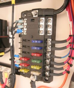 Alternative view of Blue Sea Systems 5026 ST Blade Fuse Block 12 Circuit with Ground and Cover 12 Circuit + Neg With cover