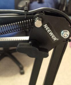 Neewer Microphone Arm Stand, Suspension Boom Scissor Mic Arm Stand with 3/8” to 5/8” Screw and Cable Ties Compatible with Blue Yeti, Snowball, Yeti X, Quadcast and Other Mics, Max Load 1.5kg 73 81ZqzKPd2kL