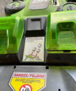 Greenworks 40V 4.0Ah Lithium-Ion Battery (Genuine Greenworks Battery / 75+ Compatible Tools) 4.0Ah Battery 36 81aHqKfVBL