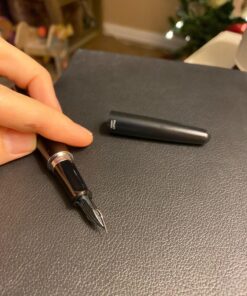 PILOT Metropolitan Collection Fountain Pen, Black Barrel, Classic Design, Fine Nib, Black Ink (91111) 26 81aZCO0MFrL