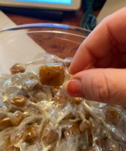 Crinklee Clear Caramel, Candy and Chocolate Wrappers, Natural Cellophane, 1000 Square Sheets, 4.25x4.25 Inches 20 81ayreLUuL