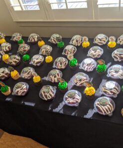 Hewnda 100 Pack Plastic Single Individual Cupcake Muffin Dome Holders Cases Boxes Cups Pods,Great for parties or cake/muffin sales 42 81bPc 5uyAL